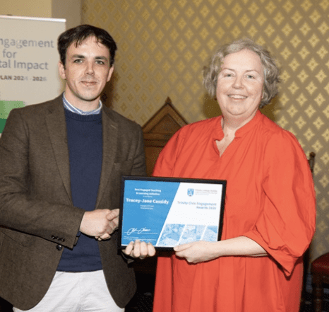 We are proud to share that our founder, Tracey-Jane Cassidy, won the Engaged Teaching and Learning Award from Civic Engagement Awards Trinity College Dublin. Presented by the Provost of Trinity College Dublin Linda Doyle and accepted on Tracey-Jane's behalf by James Murtagh of Junior Einsteins Science Club Dublin
