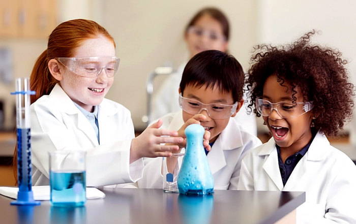 A Hands-On Primary Science Curriculum System, Built for International Schools
